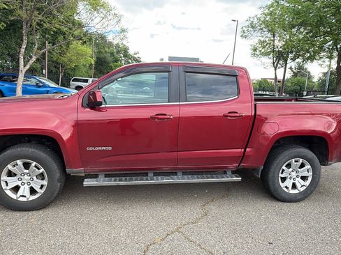 Used 2017 Chevrolet Colorado LT w/ LT Convenience Package image 8