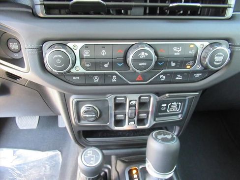 New 2026 Jeep Wrangler Sahara image 22