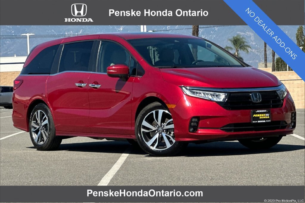 Certified 2022 Honda Odyssey Touring image 1