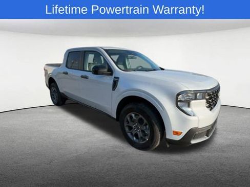 New 2025 Ford Maverick XLT w/ XLT Luxury Package image 2