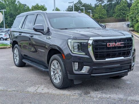 Used 2024 GMC Yukon SLE RWD image 7