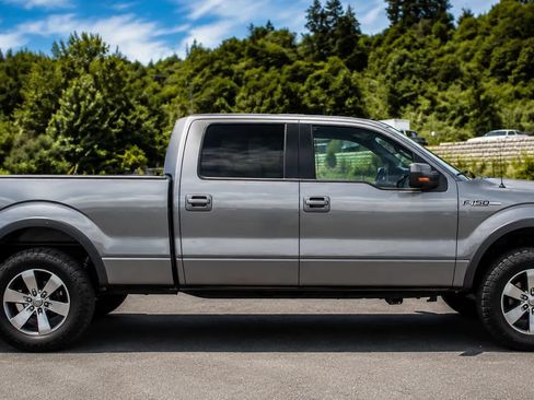 Used 2014 Ford F150 FX4 w/ Equipment Group 402A Luxury AWD/4WD image 9
