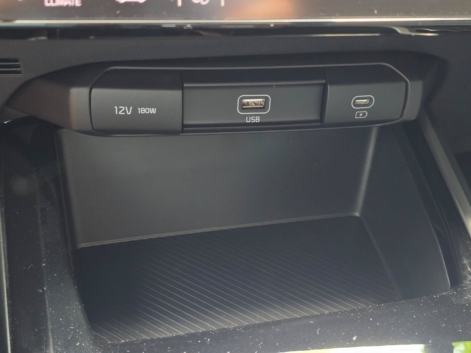 New 2026 Kia Niro LX FWD image 11