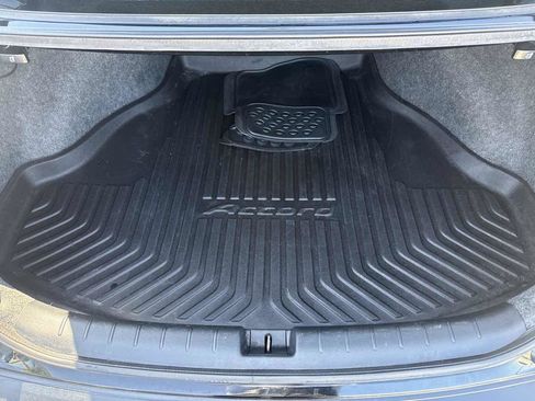 Used 2017 Honda Accord Sport image 15