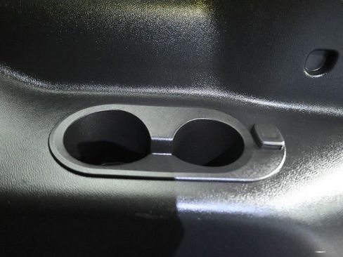 Used 2020 Chevrolet Tahoe LT image 41