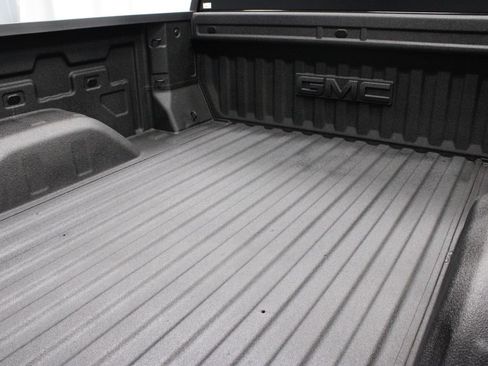 Used 2023 GMC Sierra 1500 Elevation AWD/4WD image 15