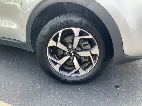 Used 2020 Kia Sportage LX AWD/4WD image 27
