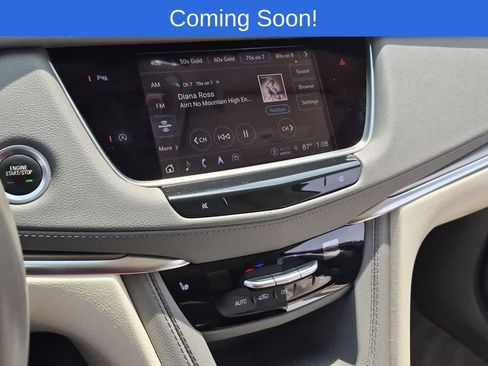 Used 2024 Cadillac XT5 Premium Luxury w/ LPO, Floor Liner Package AWD/4WD image 28