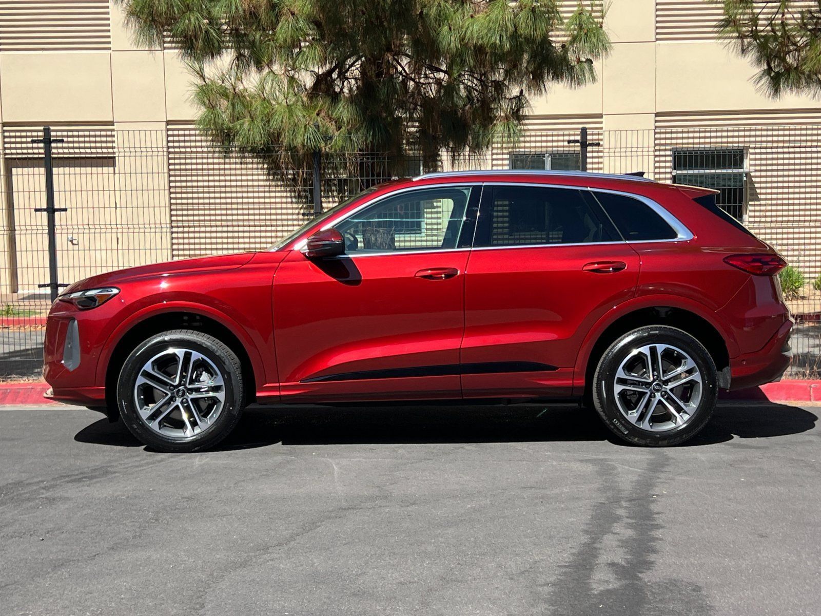 New 2026 Audi Q5 Premium AWD/4WD image 3