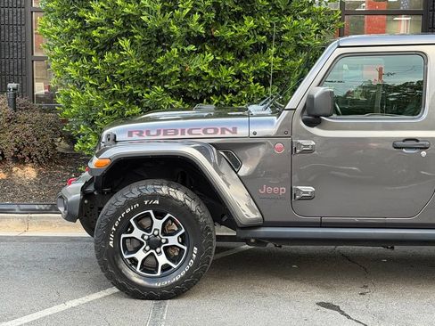 Used 2021 Jeep Wrangler Unlimited Rubicon AWD/4WD image 10