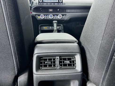 Used 2024 Honda CR-V EX image 30