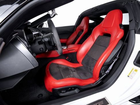 Used 2017 Chevrolet Corvette Grand Sport w/ Z07 Performance Package image 19