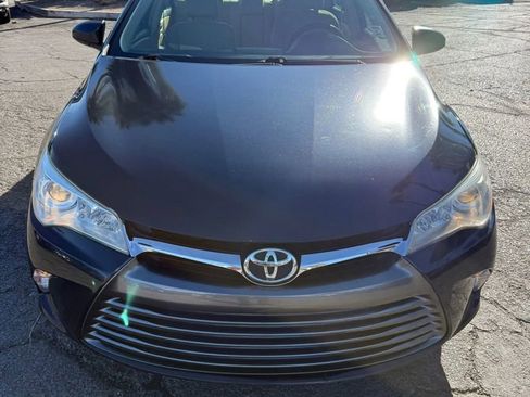 Used 2016 Toyota Camry LE image 8
