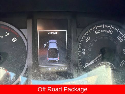 Used 2023 Toyota Tacoma TRD Off-Road AWD/4WD image 7