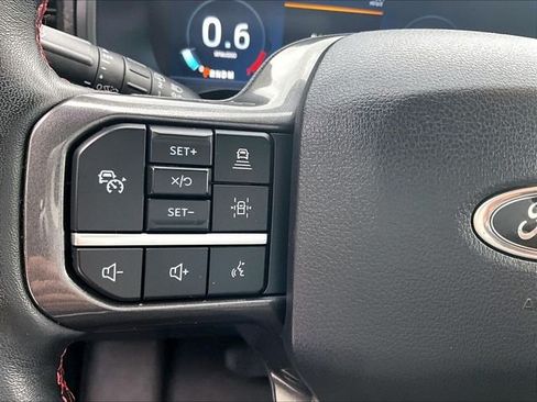 Used 2024 Ford Expedition Limited AWD/4WD image 24