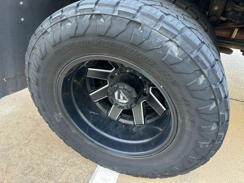 Used 2017 Ford F350 Platinum w/ Platinum Ultimate Package AWD/4WD image 9