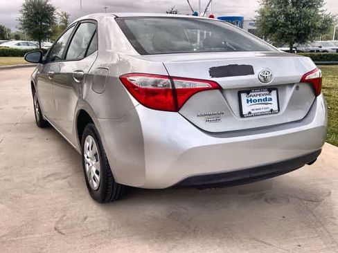 Used 2016 Toyota Corolla L FWD image 5