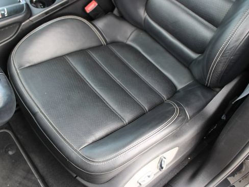 Used 2018 Porsche Macan GTS AWD/4WD image 18