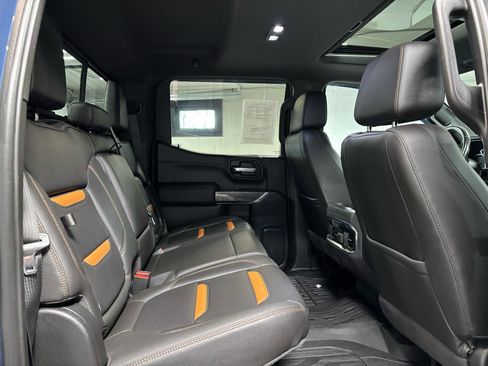 Used 2019 GMC Sierra 1500 AT4 w/ AT4 Premium Package AWD/4WD image 23