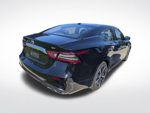 Used 2022 Nissan Maxima SV w/ Floor Mat Group FWD image 5