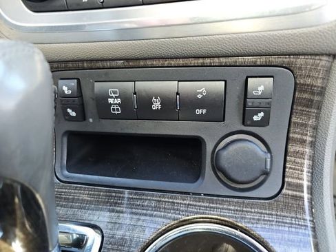 Used 2013 GMC Acadia SLT image 40