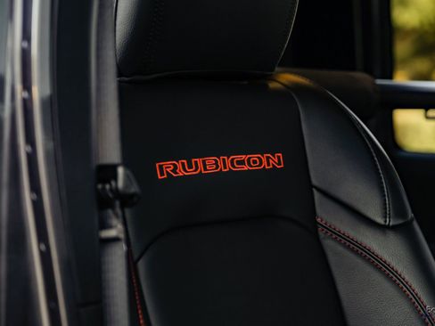 Used 2020 Jeep Gladiator Rubicon AWD/4WD image 51