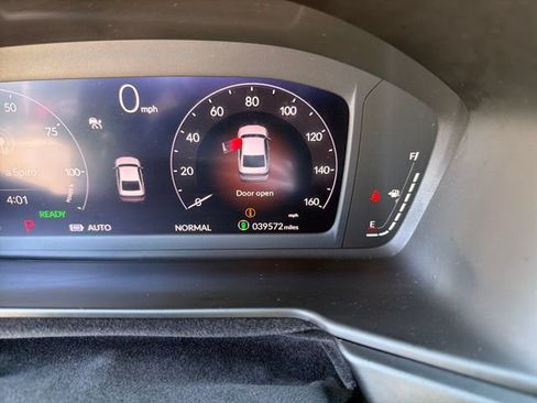 Used 2023 Honda Accord Sport image 19
