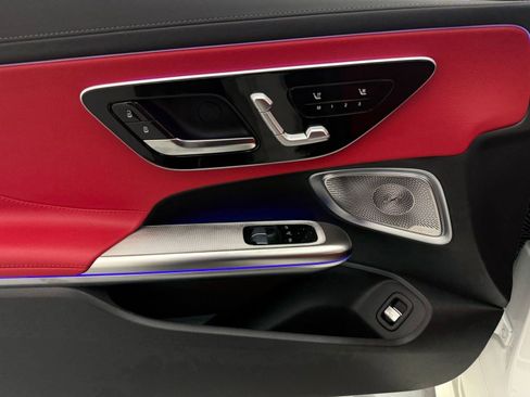 New 2026 Mercedes-Benz CLE 450 4MATIC Coupe image 11