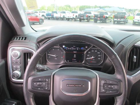 Used 2020 GMC Sierra 2500 Denali w/ Denali Ultimate Package AWD/4WD image 39
