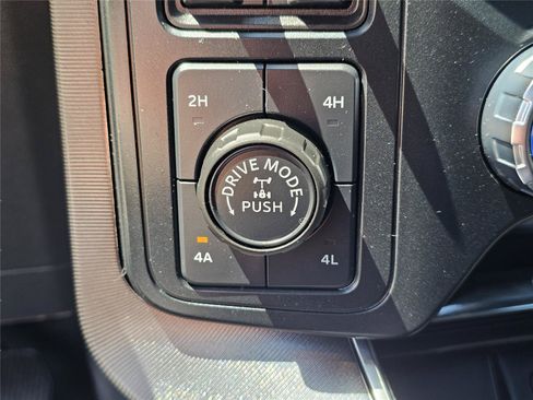 Used 2025 Ford F150 Platinum w/ Equipment Group 702A High AWD/4WD image 26