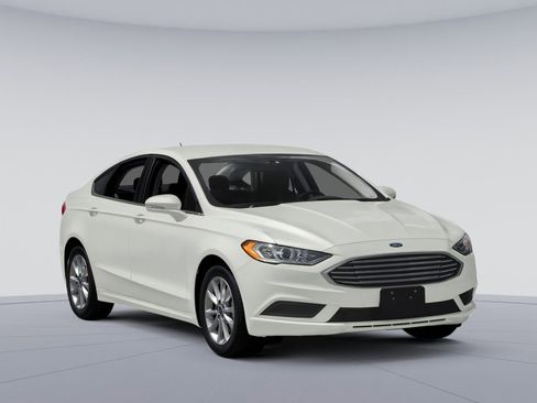 Used 2017 Ford Fusion SE w/ Fusion SE Technology Package image 6