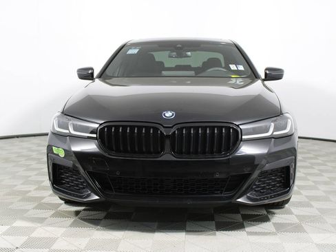 Used 2023 BMW 530e w/ M Sport Package image 24