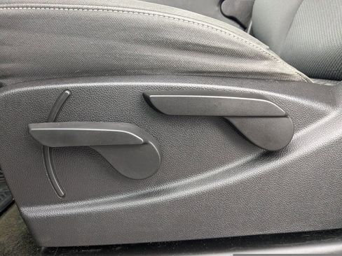 Used 2015 Chevrolet Silverado 2500 LT image 20