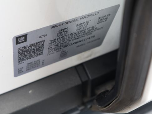 Used 2021 Chevrolet Tahoe Premier w/ Premium Package image 40