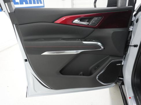 New 2026 Chevrolet Traverse RS image 14