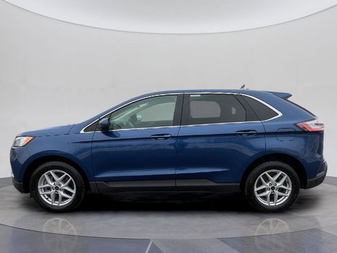 Certified 2023 Ford Edge SEL w/ Convenience Package AWD/4WD image 2