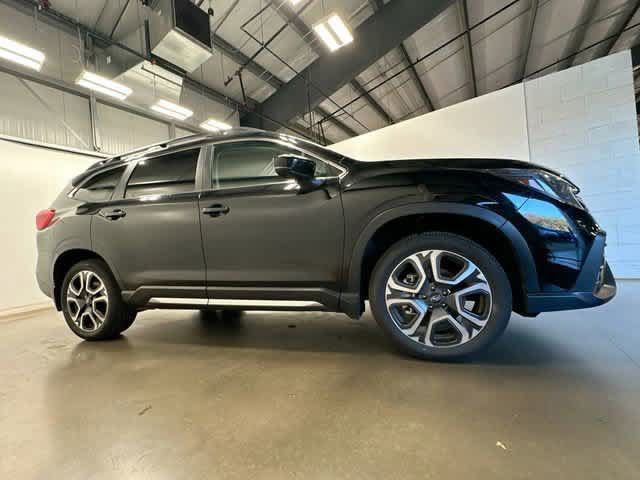 Used 2026 Subaru Ascent Limited AWD/4WD image 3