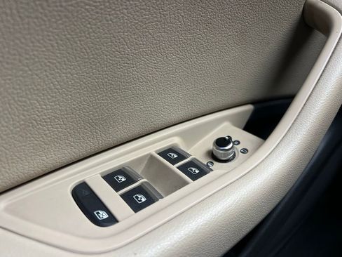 Used 2017 Audi A4 2.0T Ultra Premium image 40