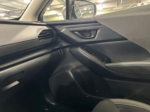 Certified 2025 Subaru Crosstrek 2.0i Premium image 19
