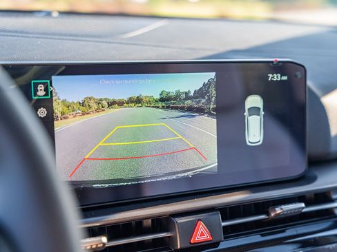 New 2026 Kia Sportage EX FWD image 21