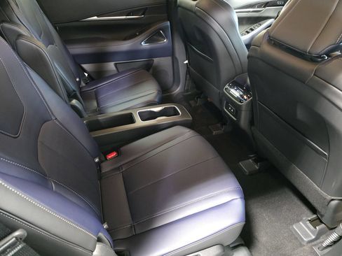 Certified 2026 INFINITI QX60 Sport w/ Dark Cargo Package AWD/4WD image 11