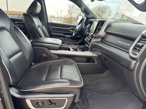 Used 2024 RAM 1500 Laramie image 18