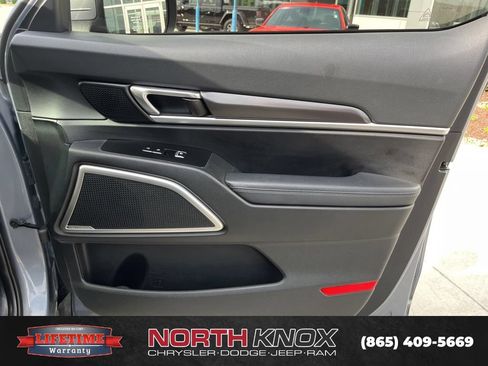 Used 2023 Kia Telluride S w/ S Sunroof Package AWD/4WD image 29