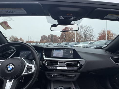 Used 2022 BMW Z4 M40i image 30