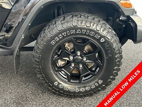 Certified 2021 Jeep Gladiator Sport image 13