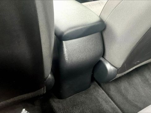 Used 2022 Kia Forte LXS image 11