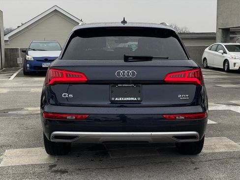 Used 2018 Audi Q5 2.0T Premium Plus w/ Premium Plus Package image 4