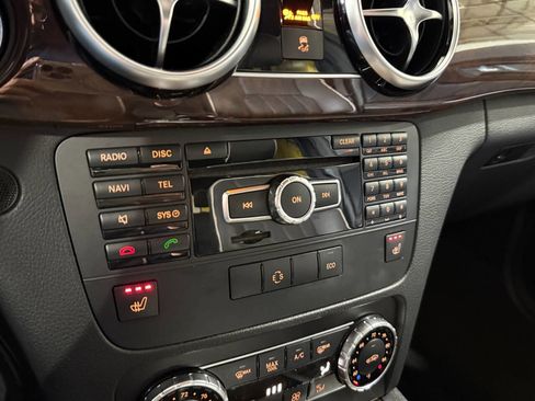 Used 2015 Mercedes-Benz GLK 350 4MATIC image 26