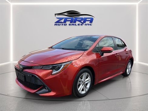 Used 2019 Toyota Corolla SE FWD image 3