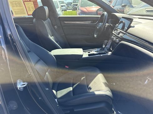 Certified 2022 Honda Accord Sport image 33